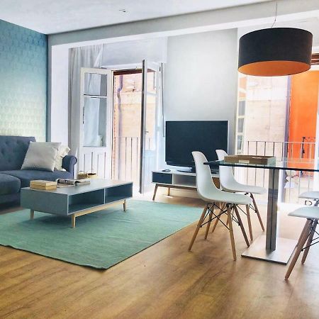 Apartamento En Pleno Centro Al Lado Catedral. Wifi. Apartment Burgos Bagian luar foto
